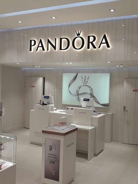 Pandora. Sublimer les accessoires