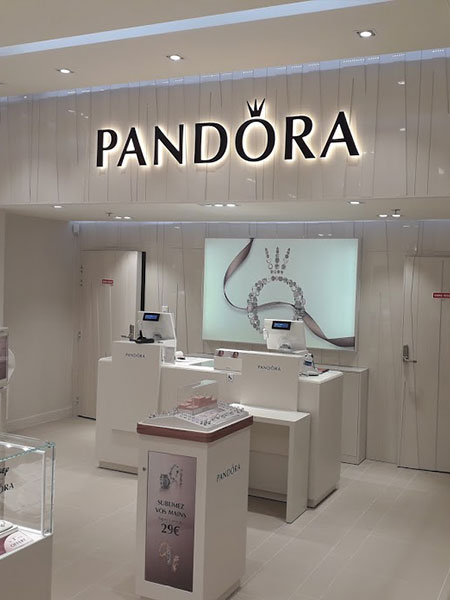Pandora. Sublimer les accessoires
